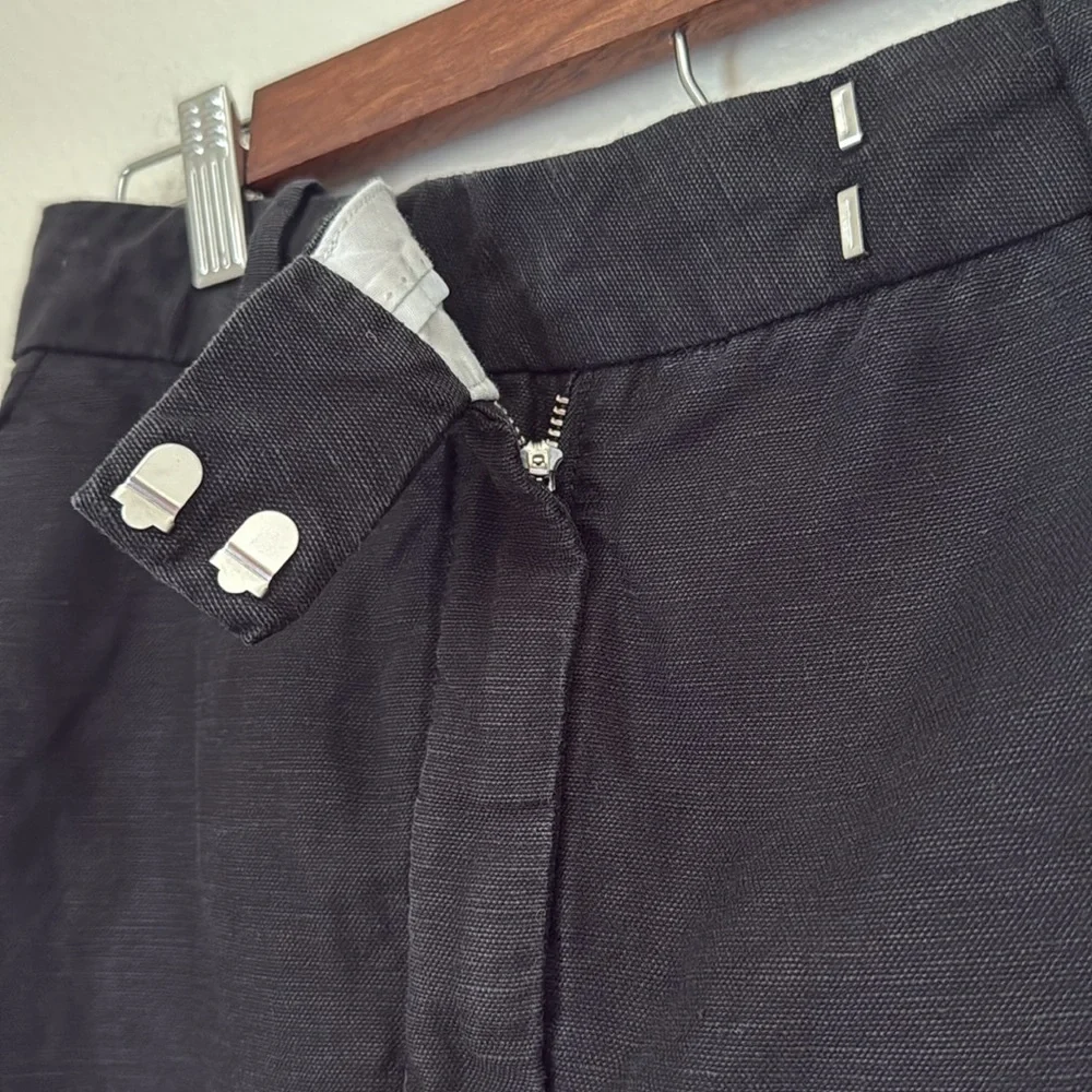 Wilfred Linen Blend Shorts